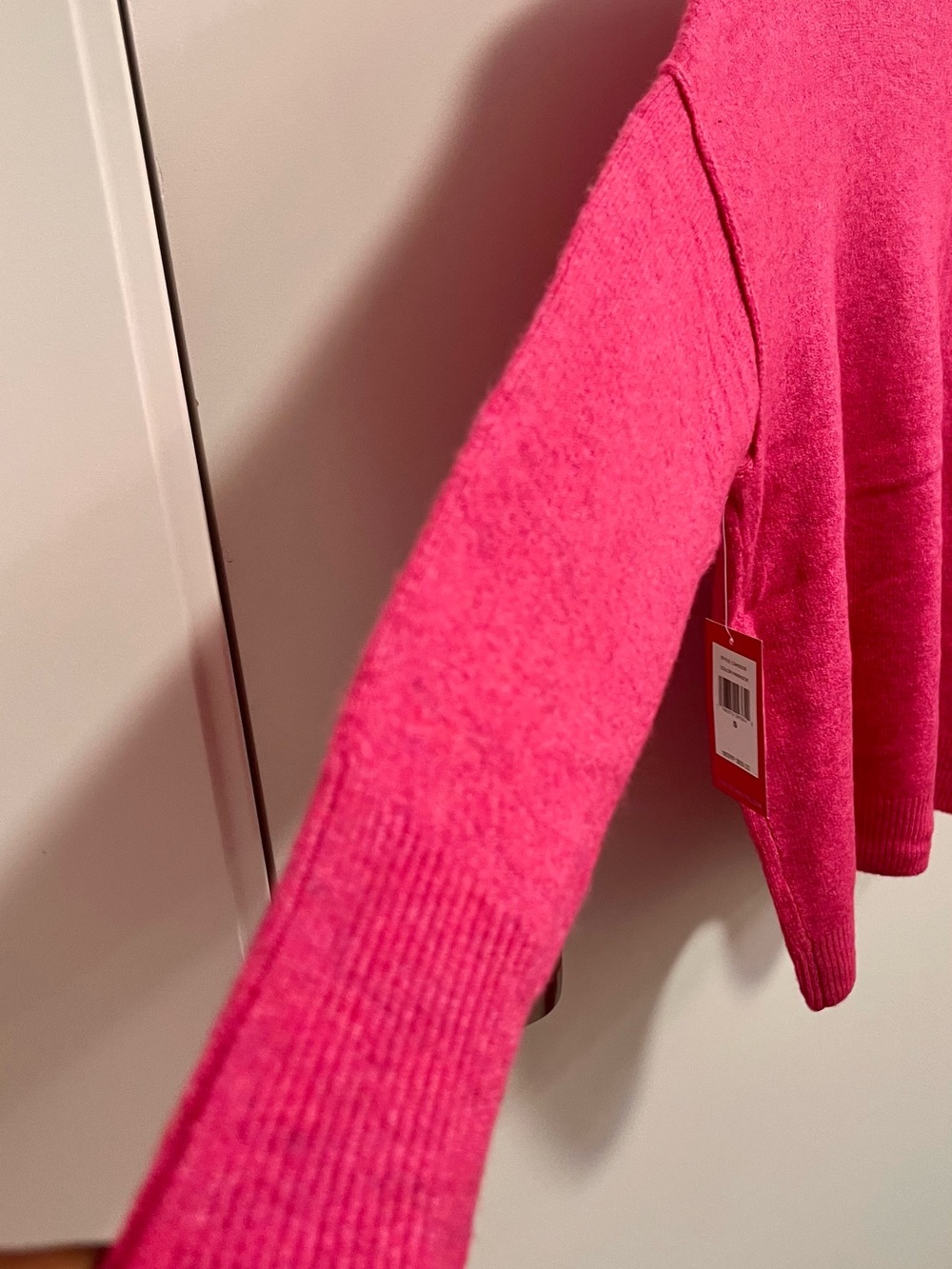 Vince Camuto Vibrant Hot Pink Sweater Exposed Seam Crewneck S NWT - Picture 8 of 11